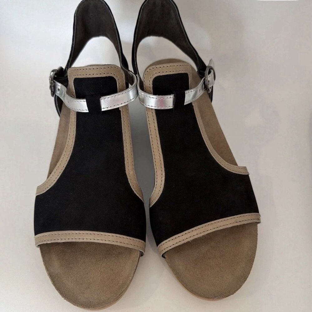 Naot Fiona Womens Sz 8-8.5 EU 39 Sandals Black Velvet Khaki Beige Silver Leather